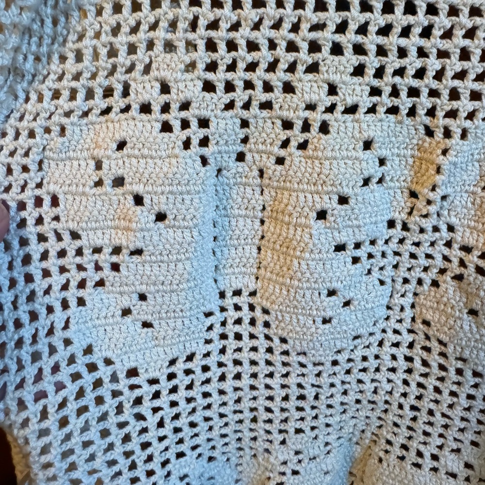 1970s butterfly crochet vest - Picture 4 of 4